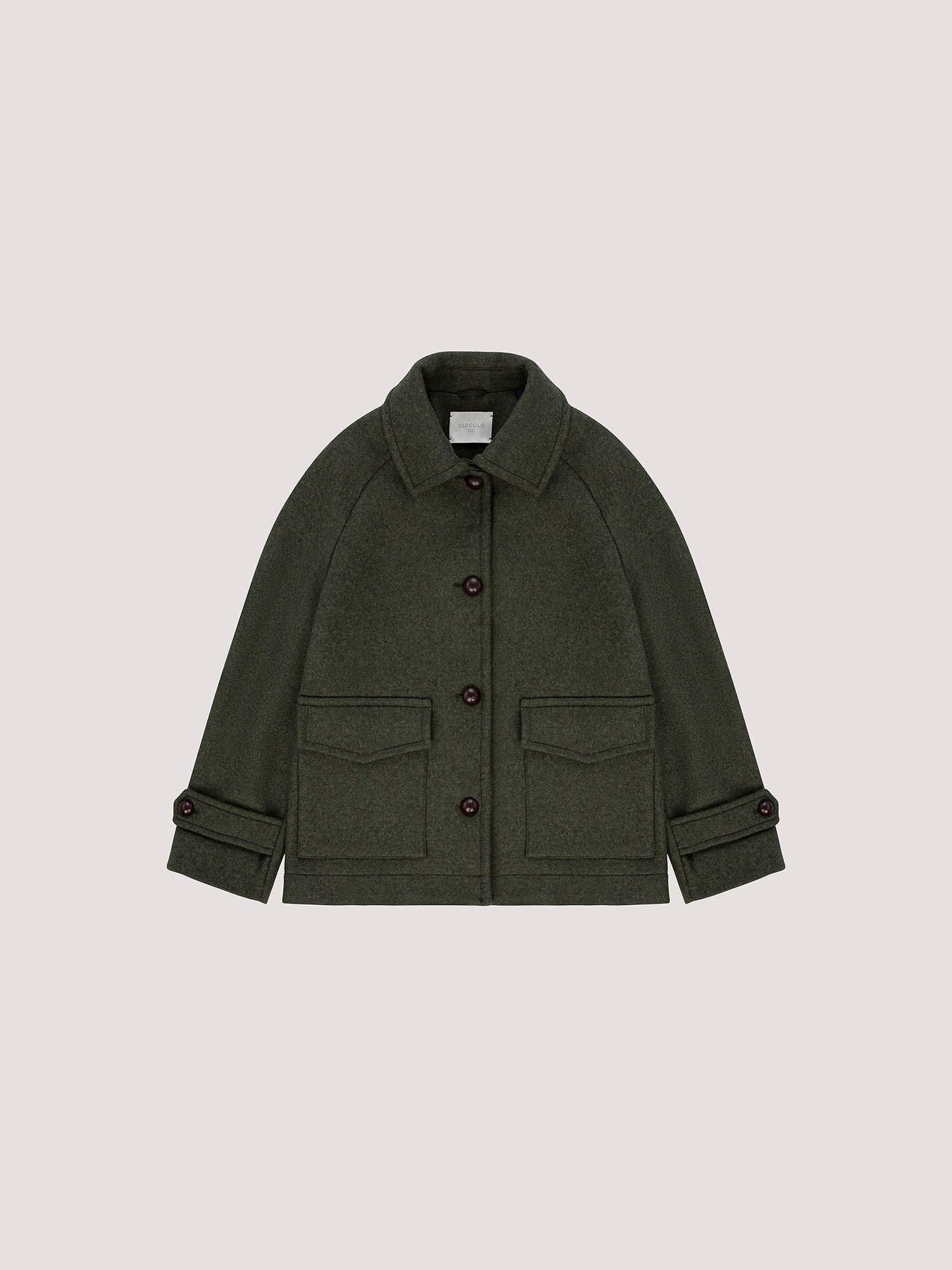 Over pocketed coat
