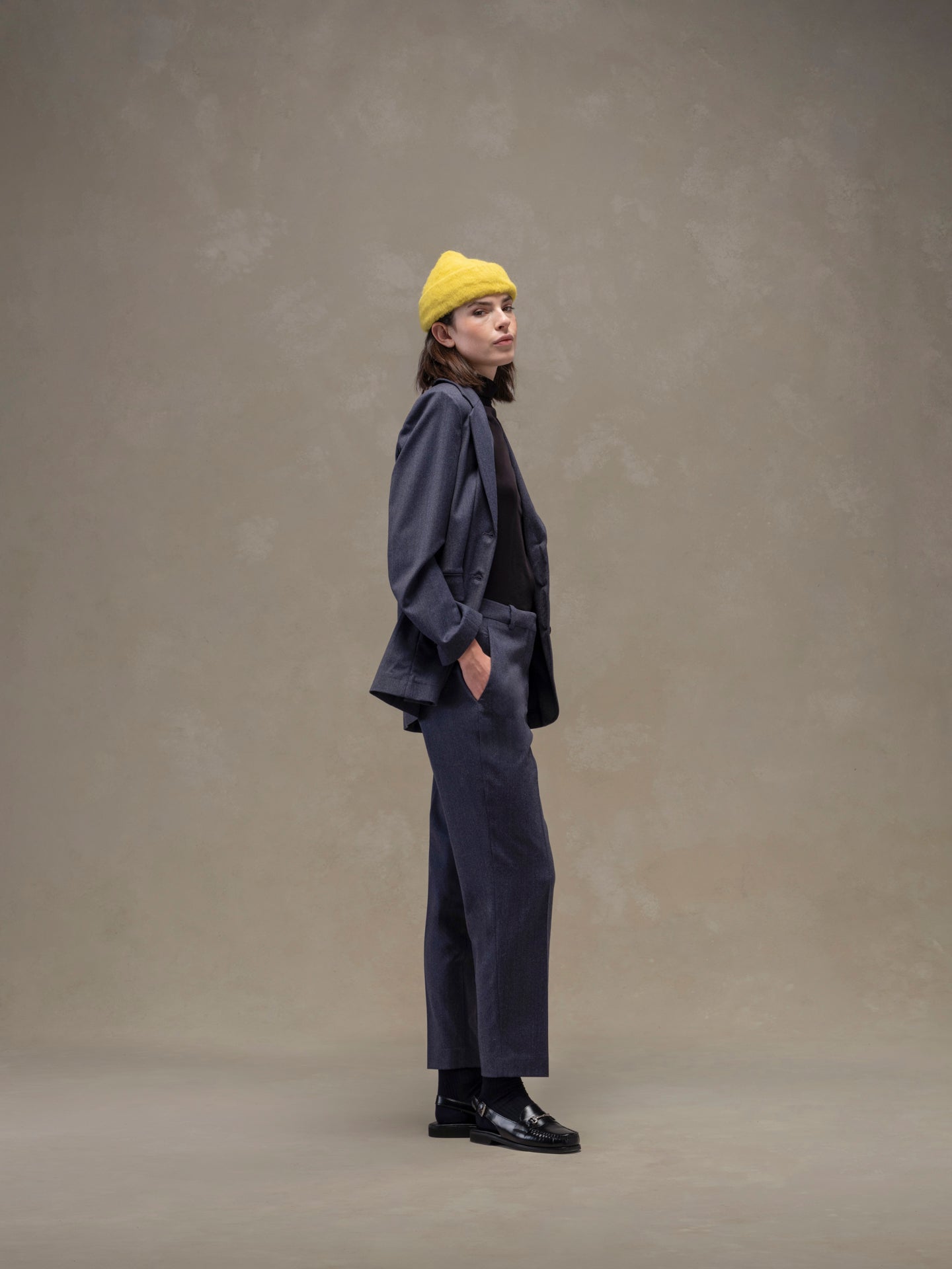 Flannel bistretch Carrot trousers