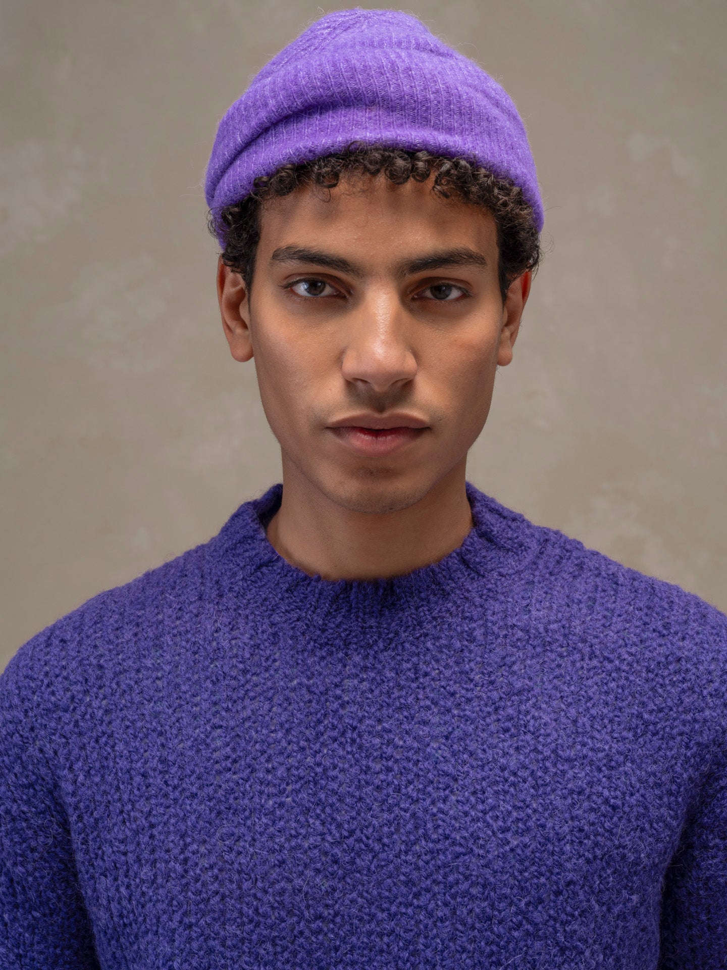 Boxy roundneck