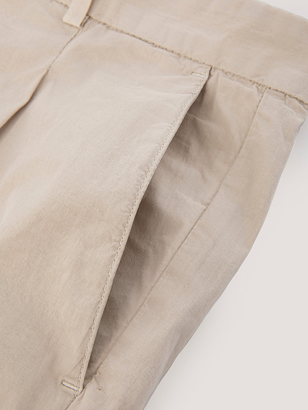 Regular pinces trousers