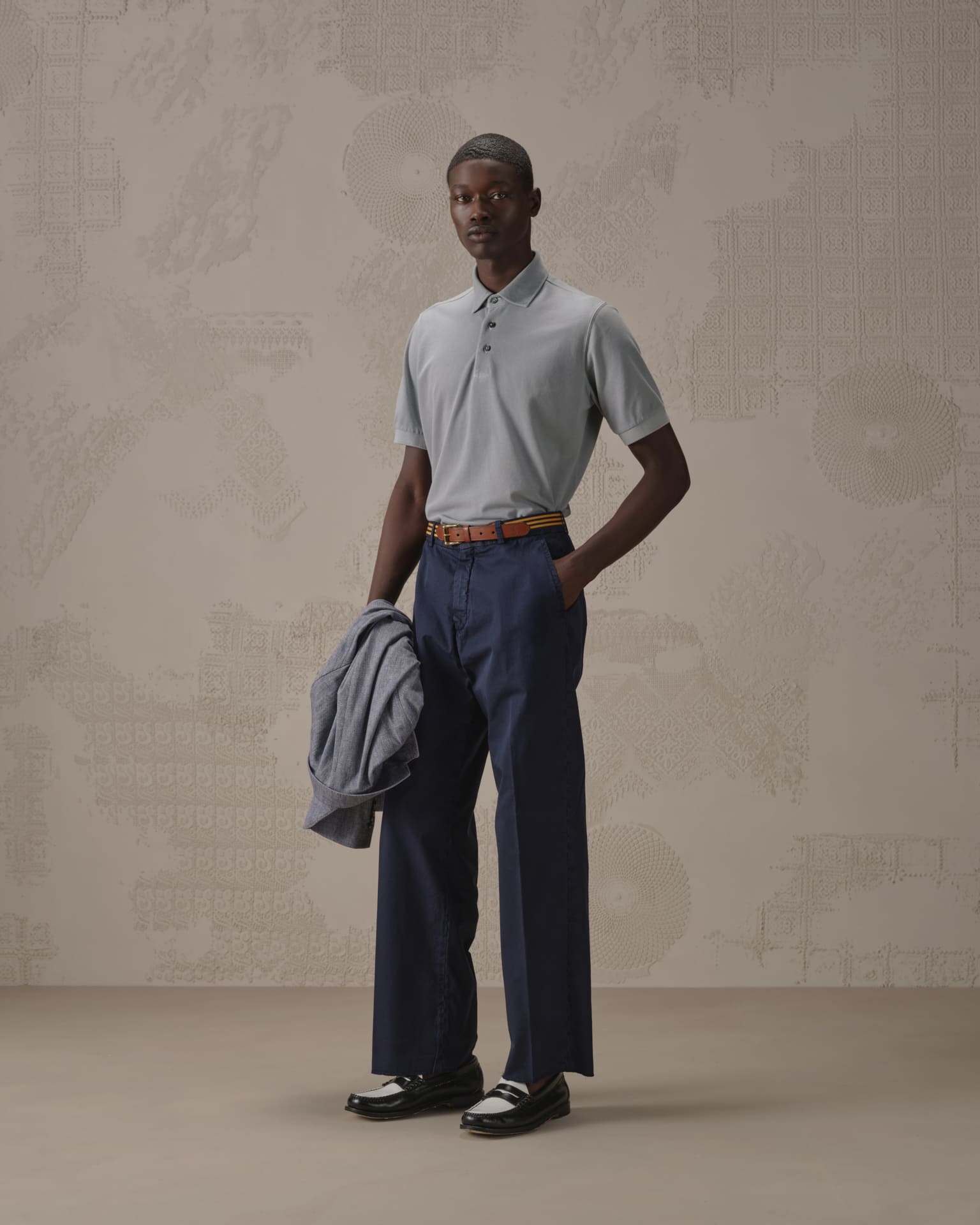 Media gallery CN5213 order 1