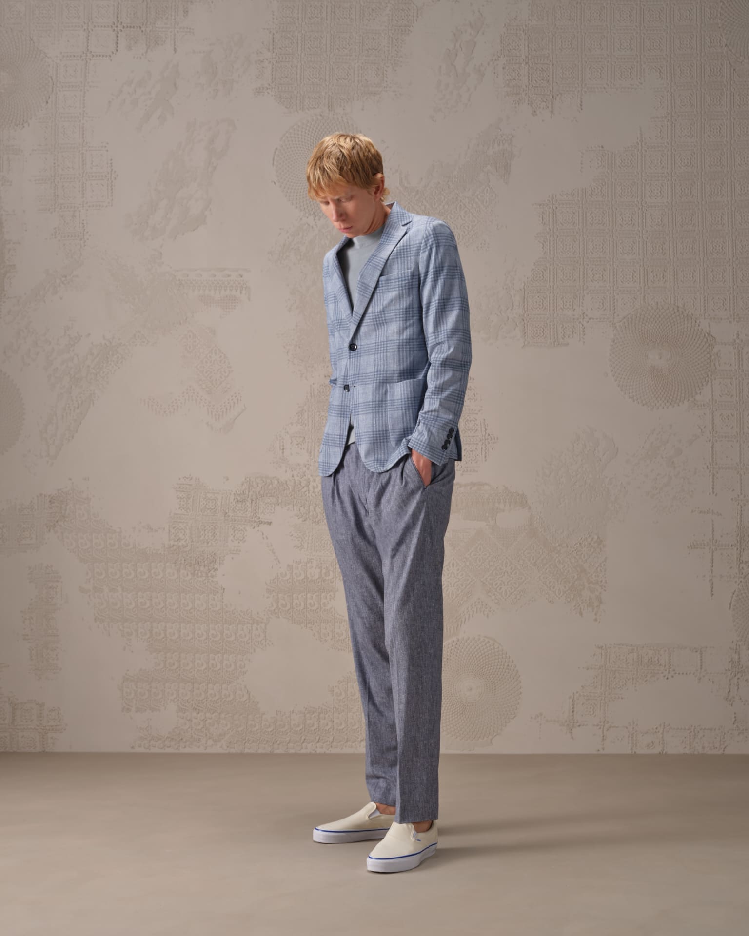 Media gallery CN5265 order 1