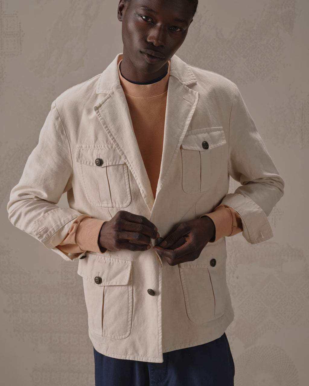 Media gallery CN5318 order 3