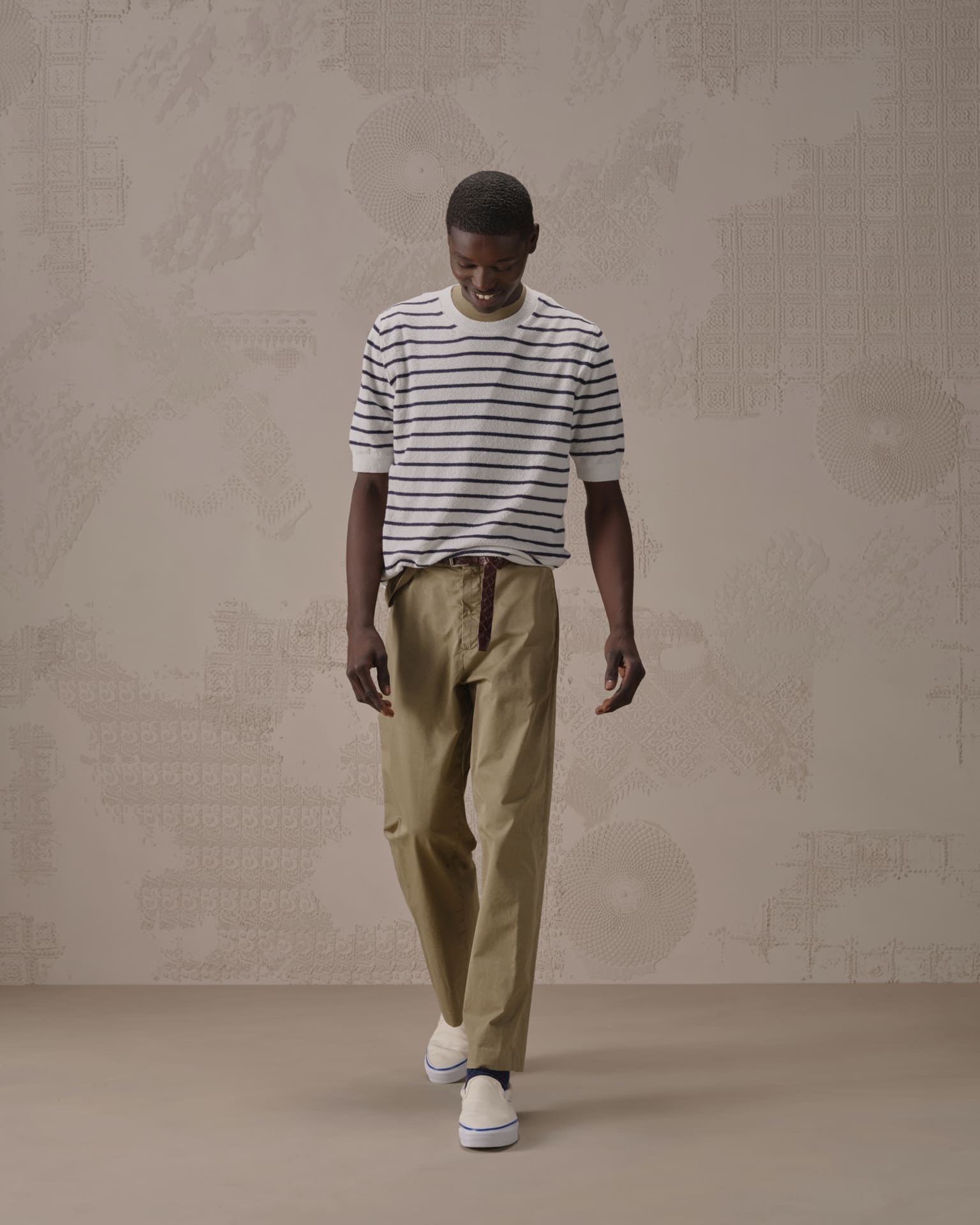 Media gallery CN5355 order 1