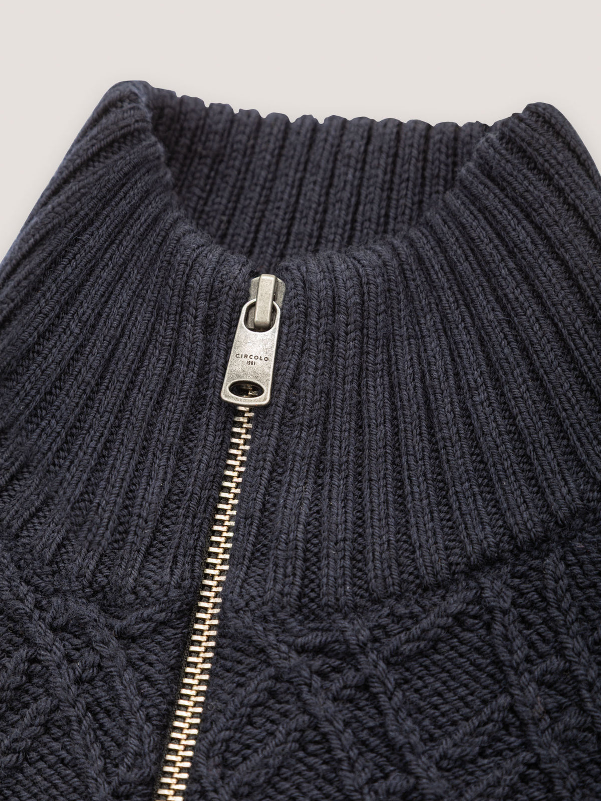 Full zip blouson in lana merino fine diamond stitch