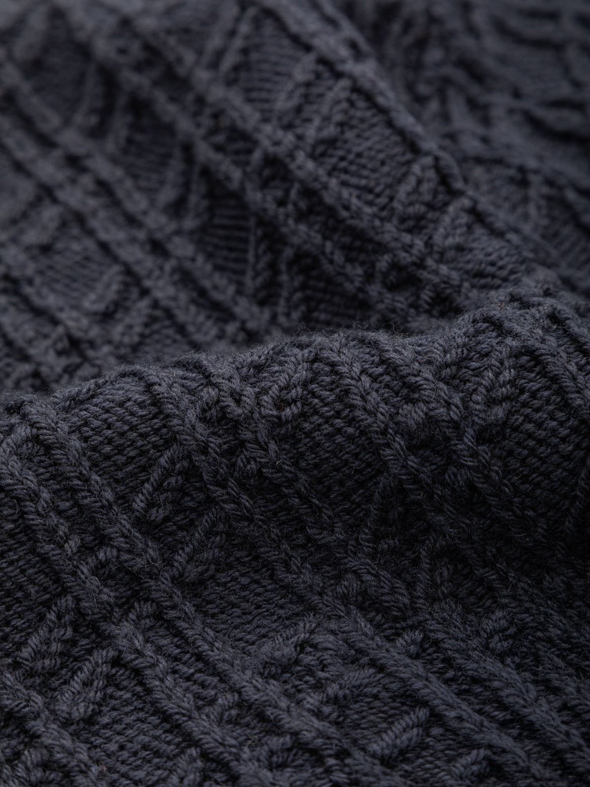 Full zip blouson in lana merino fine diamond stitch