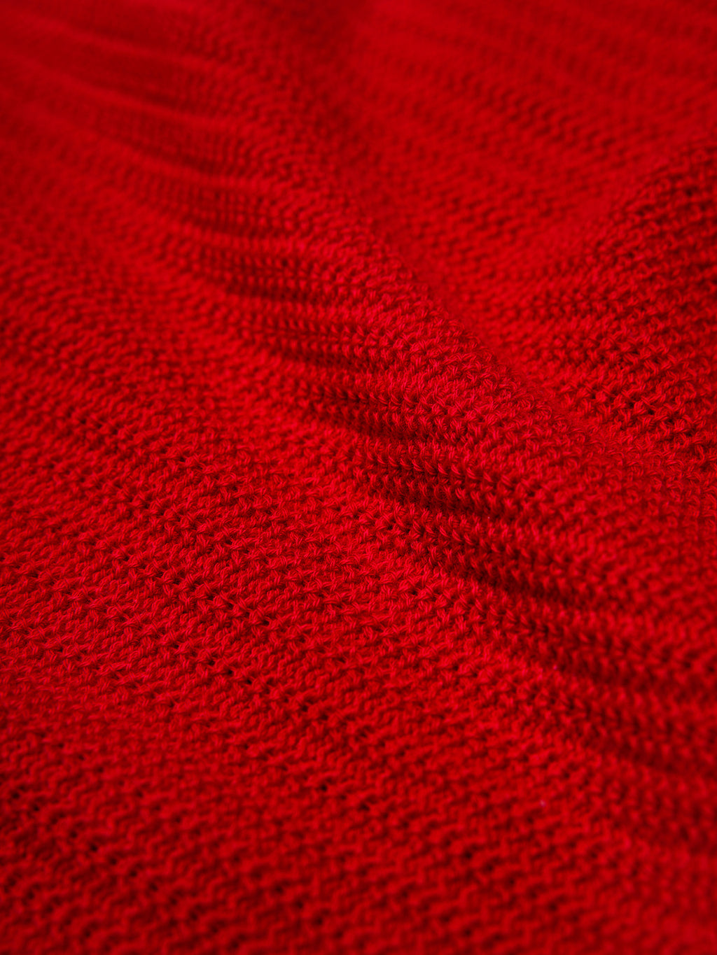 Eyelet pattern polo shirt