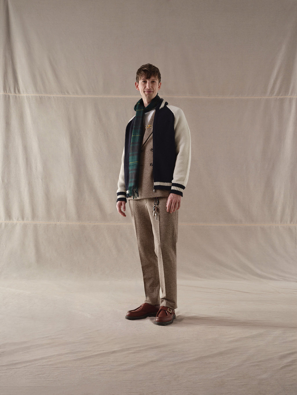 Bicolor bomber
