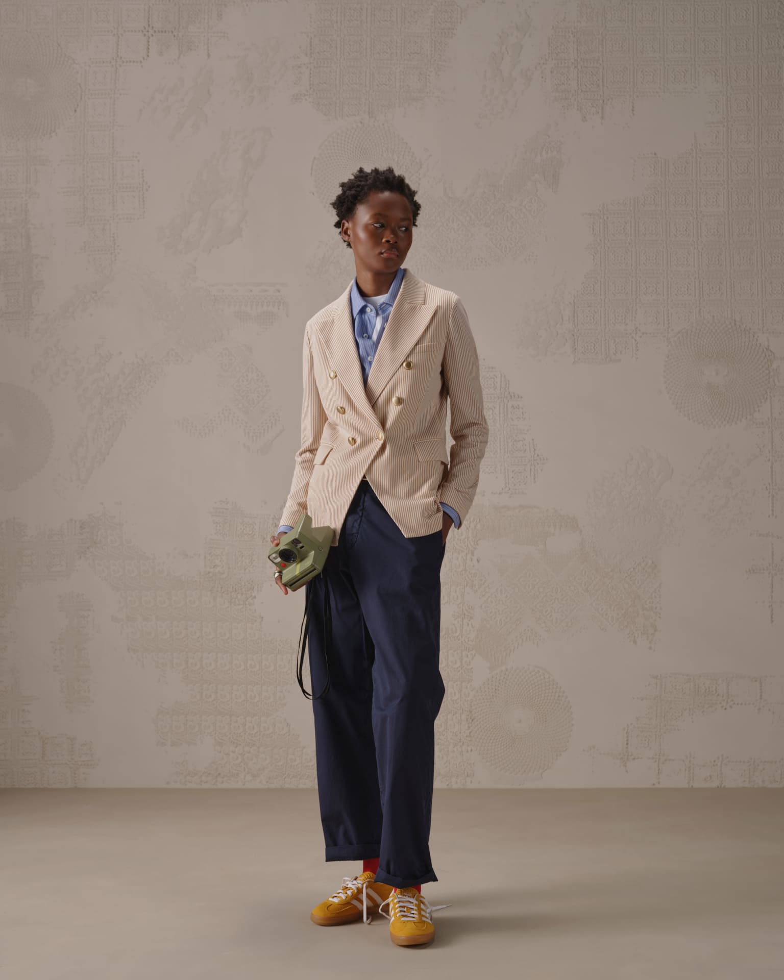 Media gallery FD3928 order 1