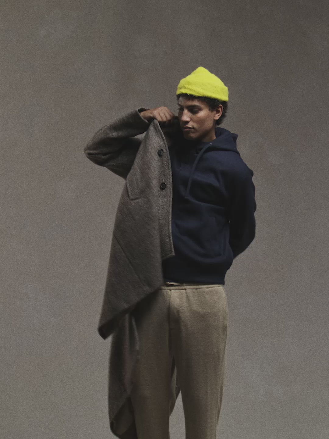 Raglan coat